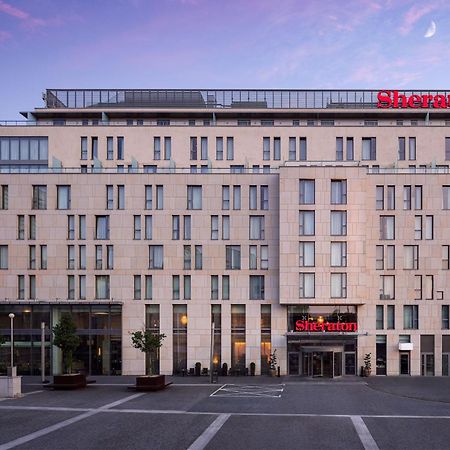 Sheraton Bratislava Hotel Exterior foto